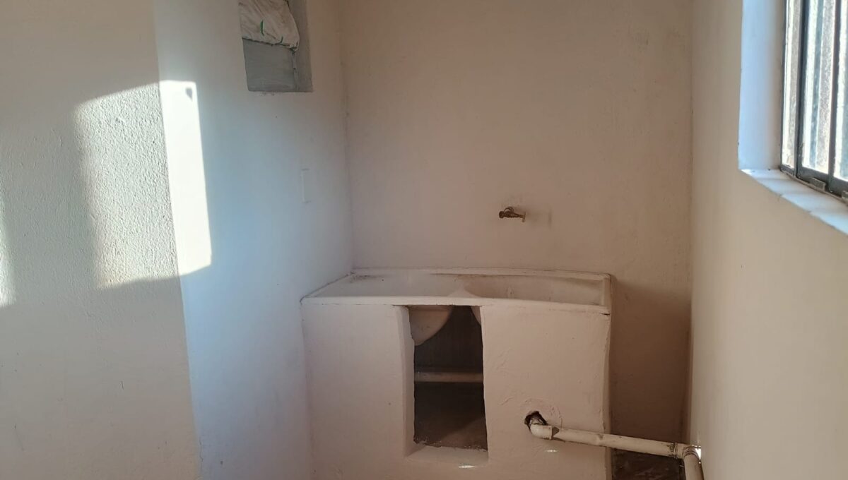 WhatsApp Image 2025-09-24 at 17.43.27 (3)