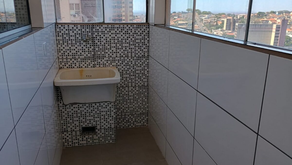 WhatsApp Image 2025-10-22 at 14.15.04 (1)