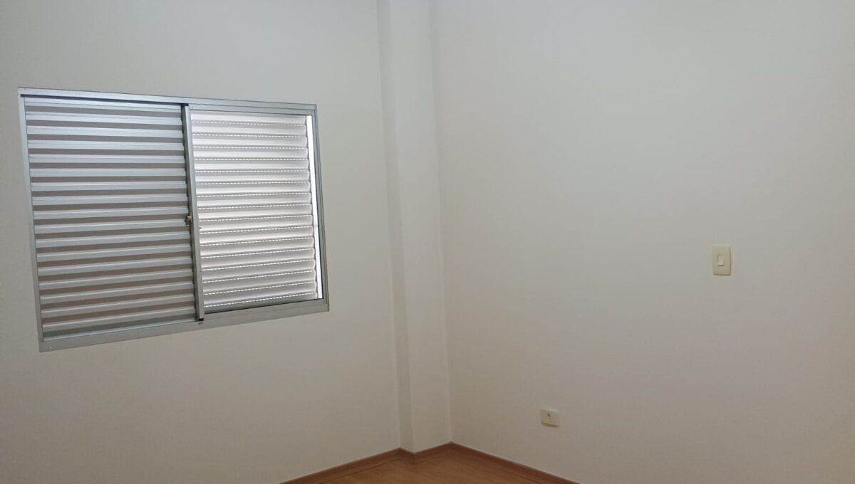 c46e2f5b9d9eddecbed63095792afe7f