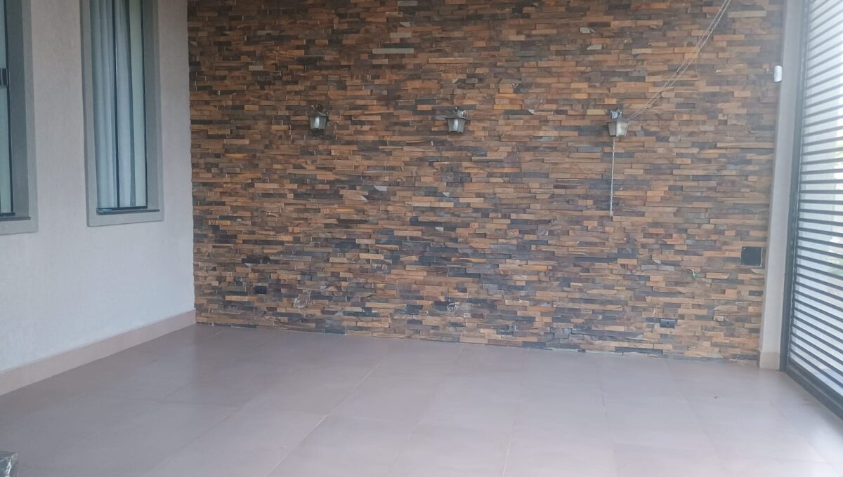 c95378c6a1b4a13a8e0c78b6a6d9bf8d