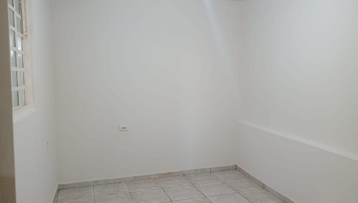 63b6ff3c672b7c1163e530aa3fcbbe9d