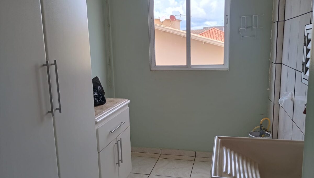 a3738b27b9985f42e9d5f77121d30c8a