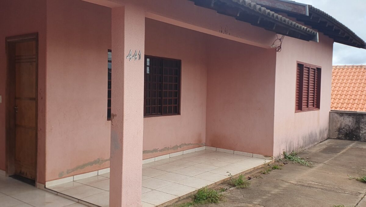 7426d8b719895254515789980f384a35